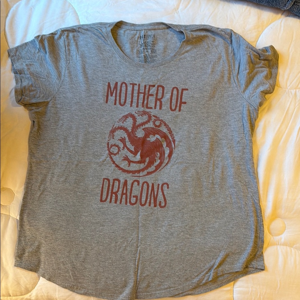 Gray 'Mother of Dragons' T-Shirt